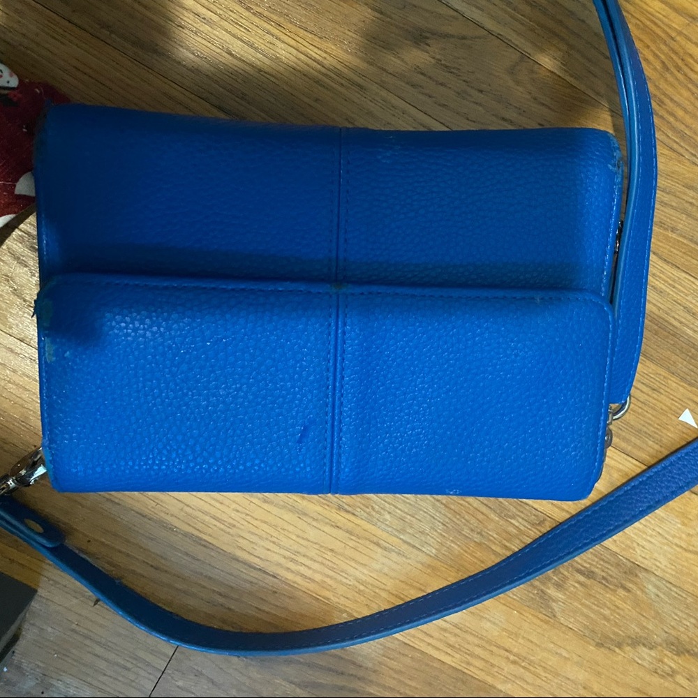 Thirty One Jewell crossbody/wallet